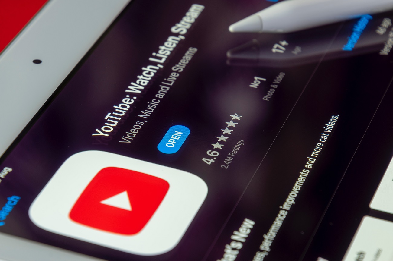 Read more about the article How to create a YouTube channel? 